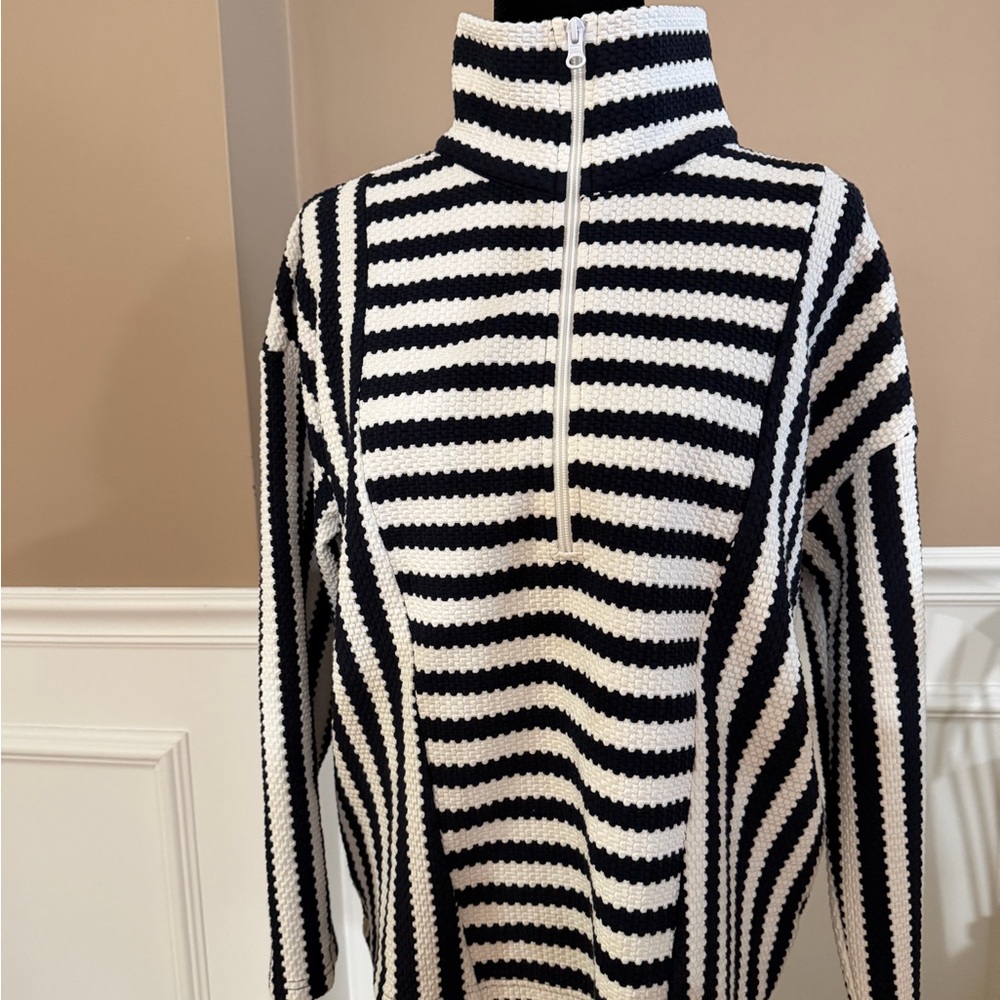 Talbots Women's Black and White Striped Jersey